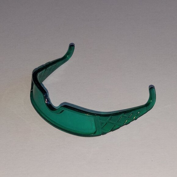 ๐ฏ 10 for $12 / Miniature Green Plastic Sunglasses - Picture 10 of 10